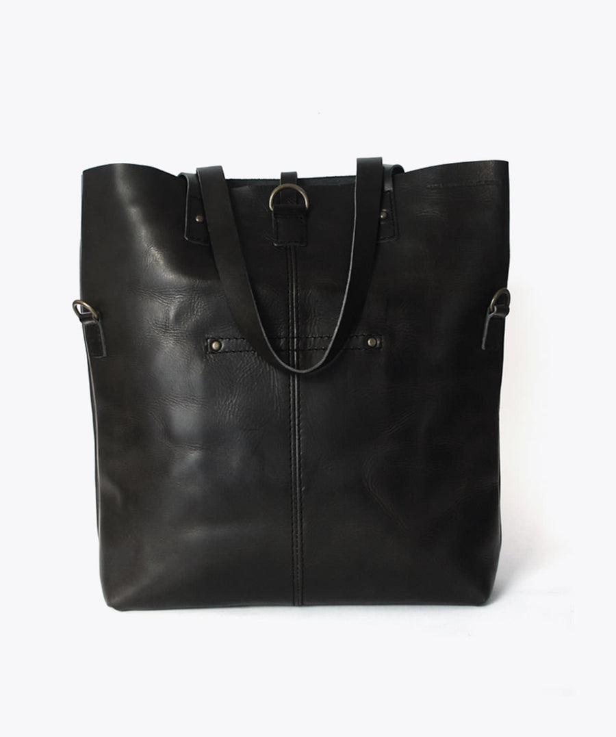 Castanhal Tote Bag. Ideal&co. Leather handles